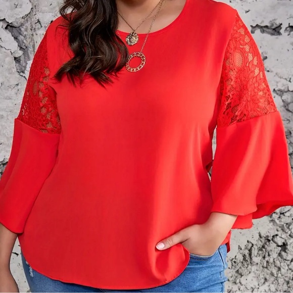 Lace Trim Bell Sleeve Round Neck Top